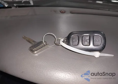 2005 Toyota Camry Le z USA, uszkodzony, nr VIN 4T1BE32KX5U054671